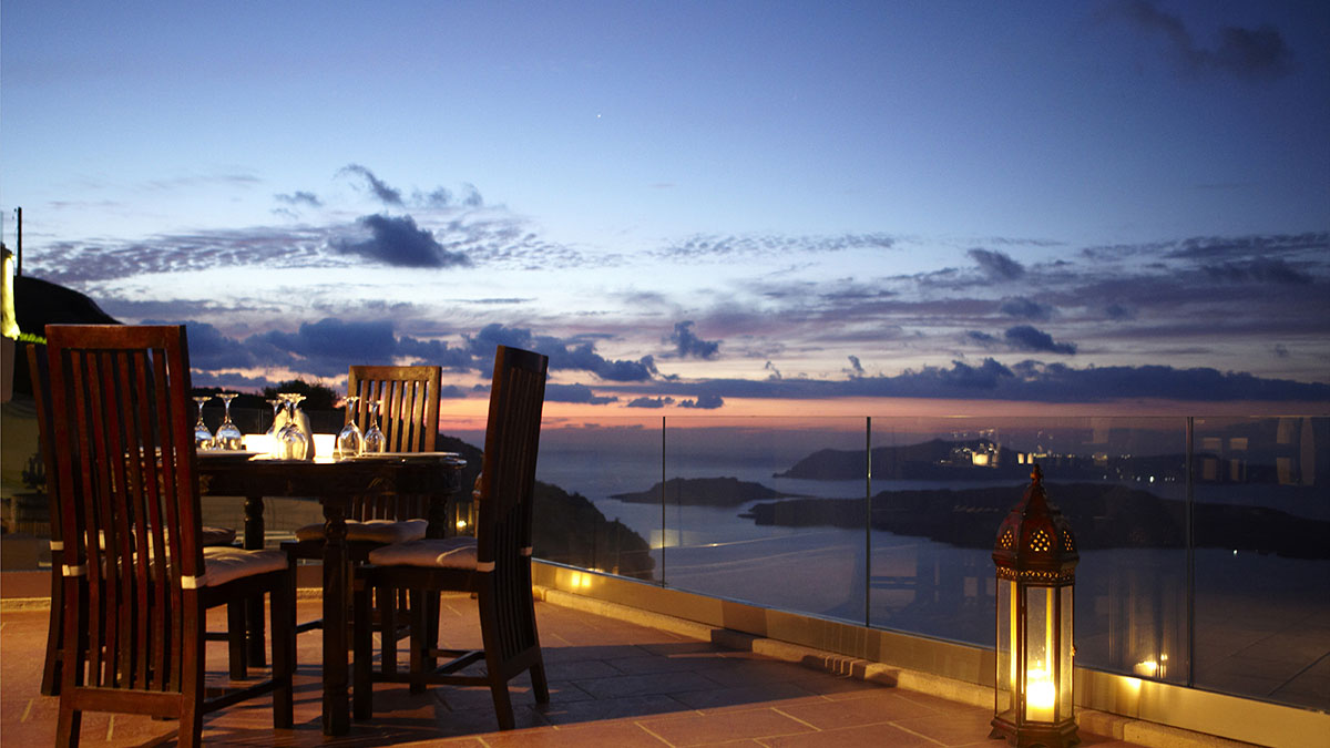 Suites Of The Gods Hotel 